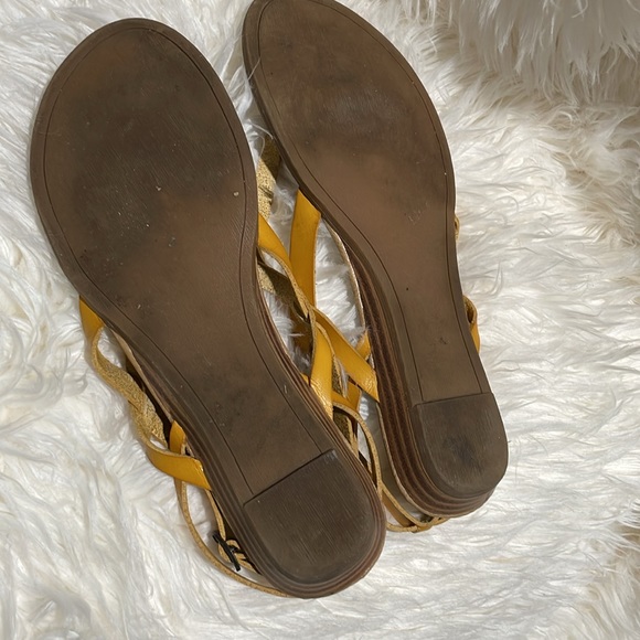 Blowfish Strappy Vegan Sandals - Picture 5 of 7